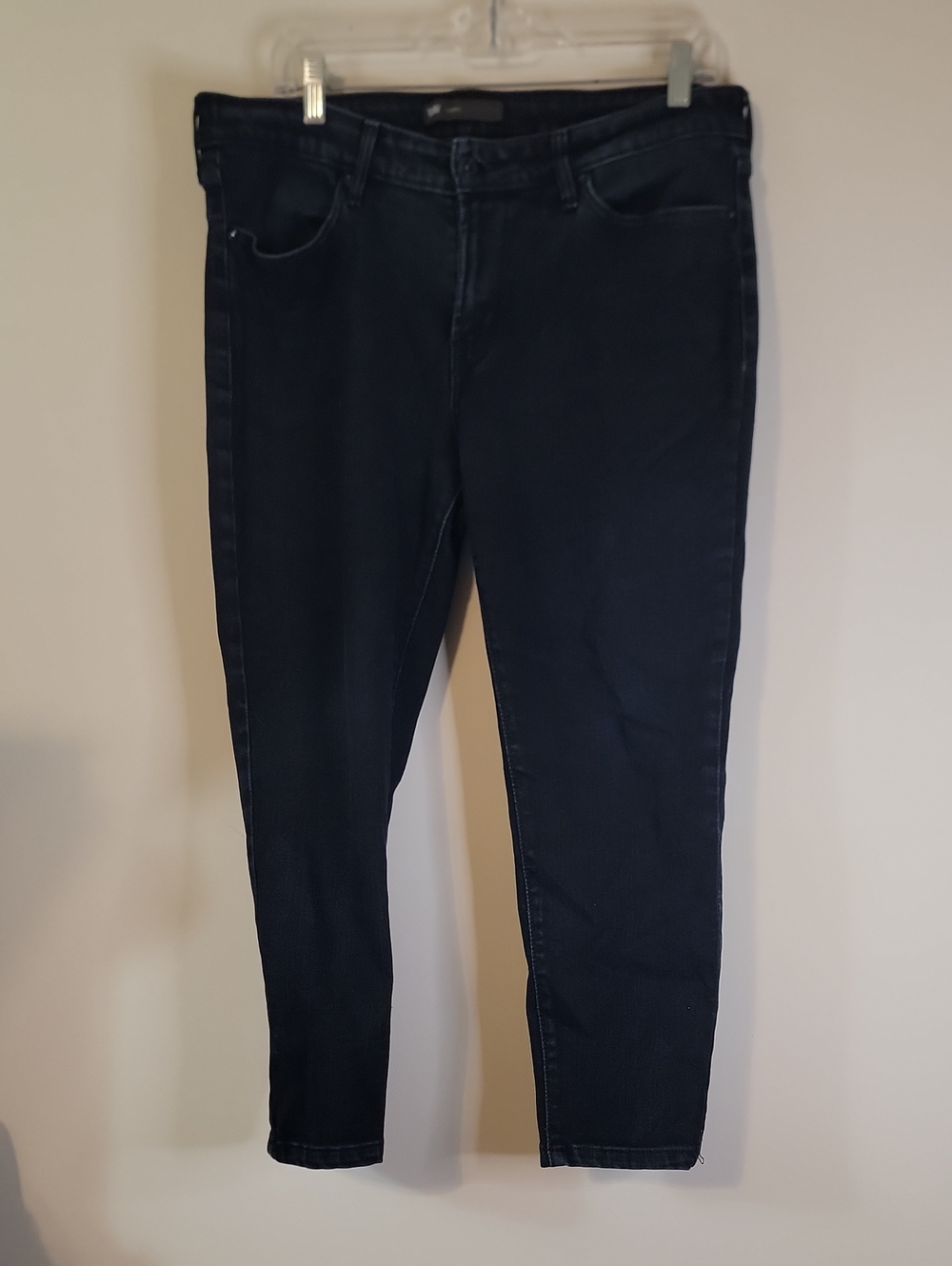 Levi's Women's Skinny Jeans in Dark Indigo